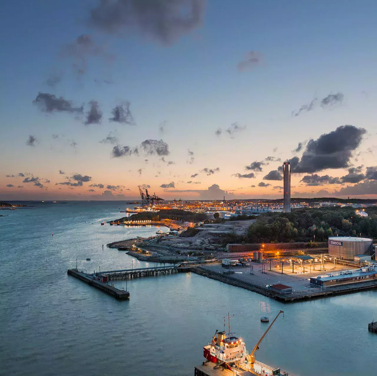 Elbe in the evening in Hamburg