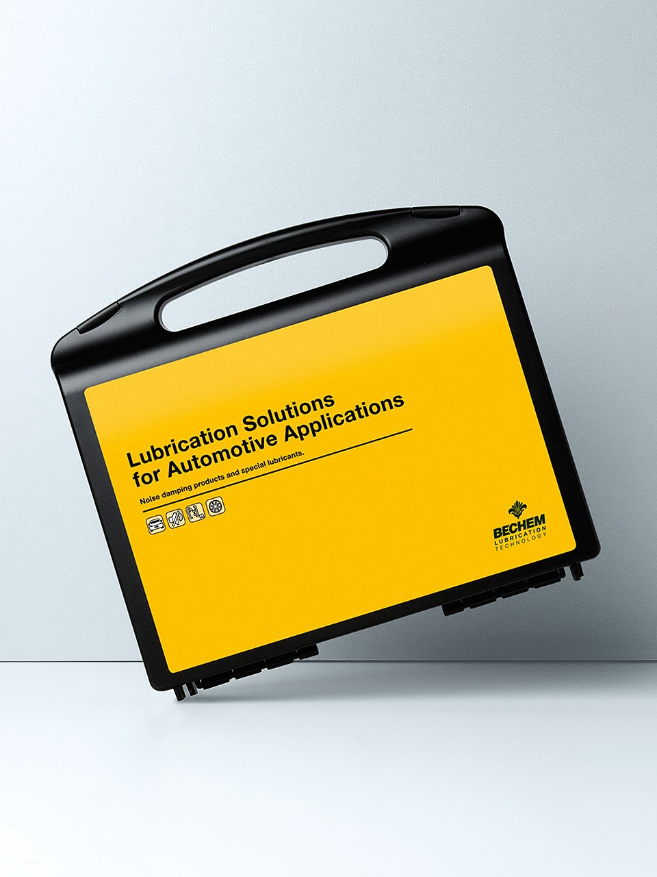 Noise damping kit for the car